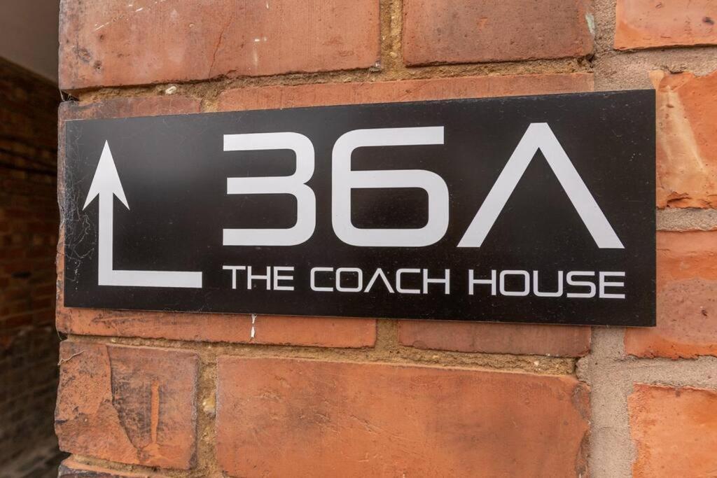 Rugby Coach House, Central Location, 5 Star Rating 외부 사진